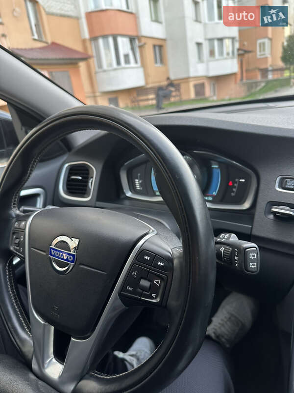 Універсал Volvo V60 2014 в Львові фото 8 Універсал Volvo V60 2014 в Львові