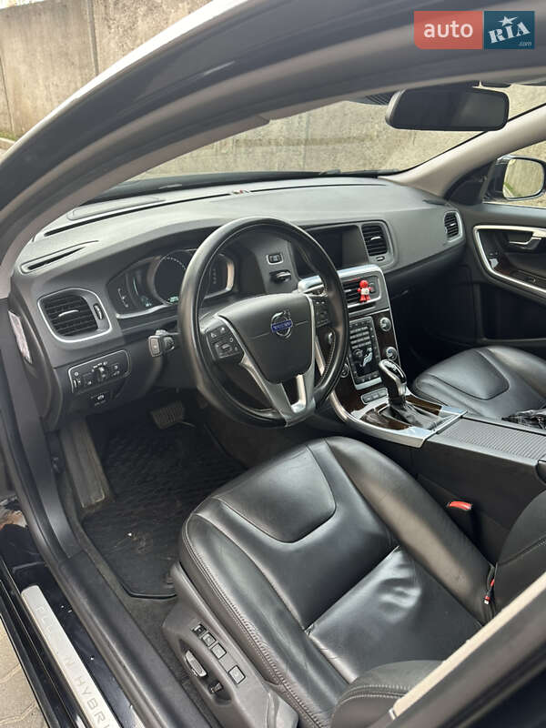 Універсал Volvo V60 2014 в Львові фото 12 Універсал Volvo V60 2014 в Львові