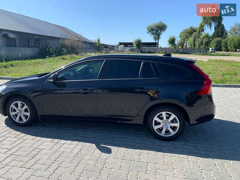 Универсал Volvo V60 2011 в Дрогобыче