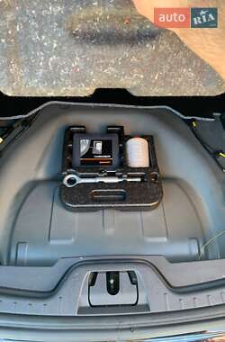 Универсал Volvo V60 2011 в 