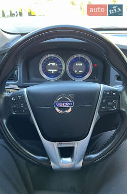 Универсал Volvo V60 2011 в 