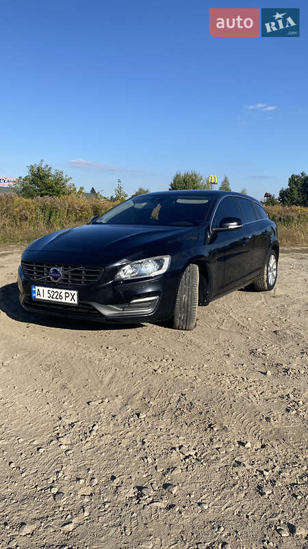 Универсал Volvo V60 2014 в 
