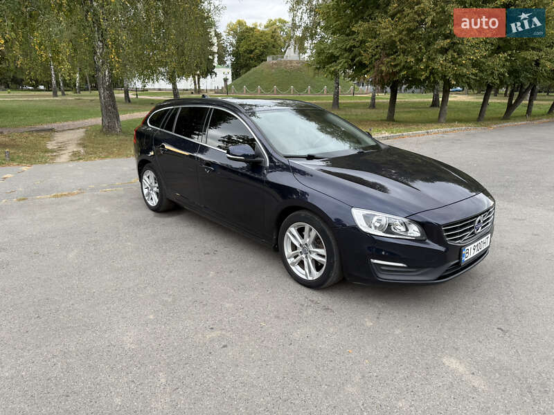 Универсал Volvo V60 2015 в Полтаве