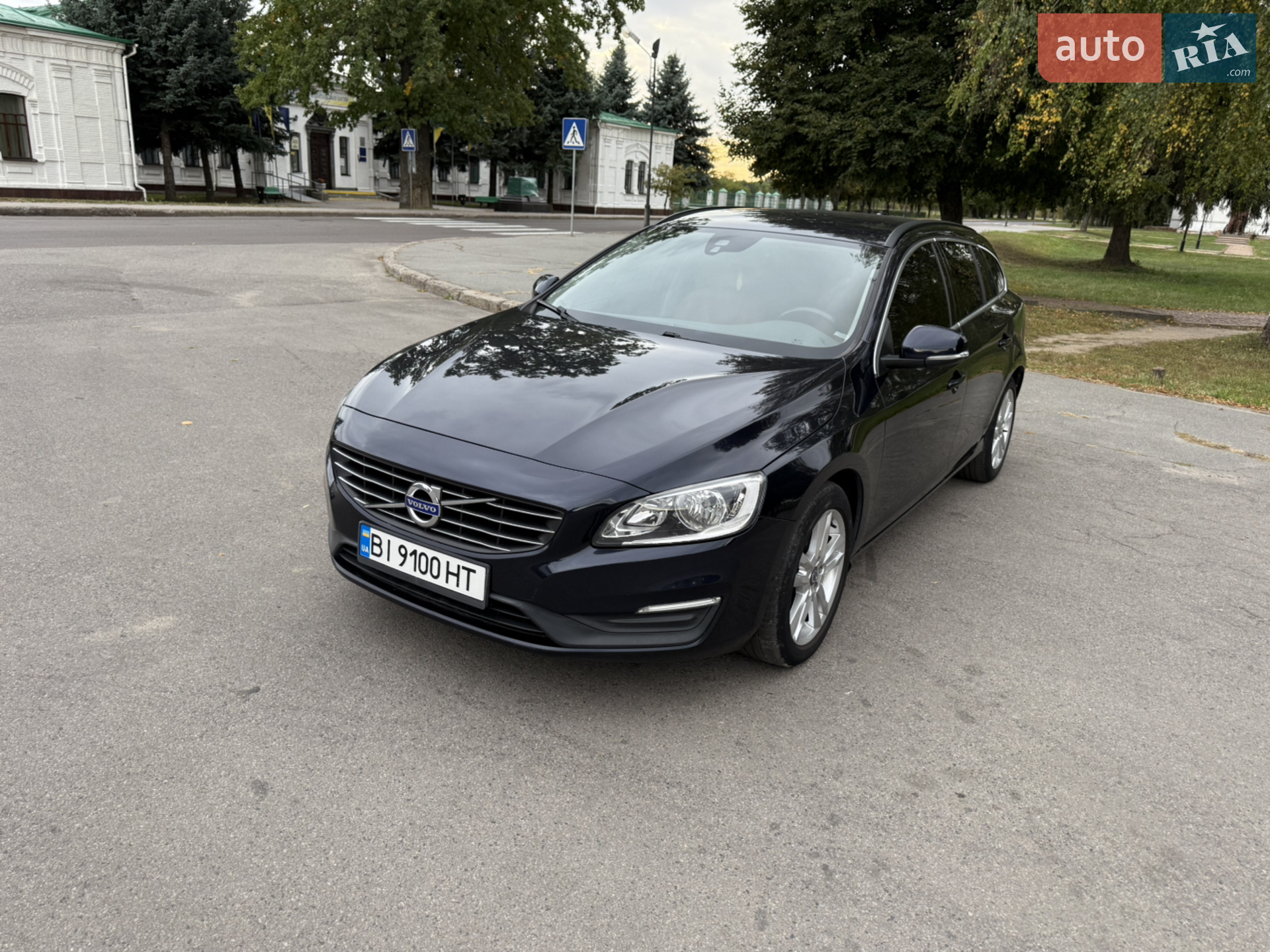 2015 Volvo V60 - мініатюра 16