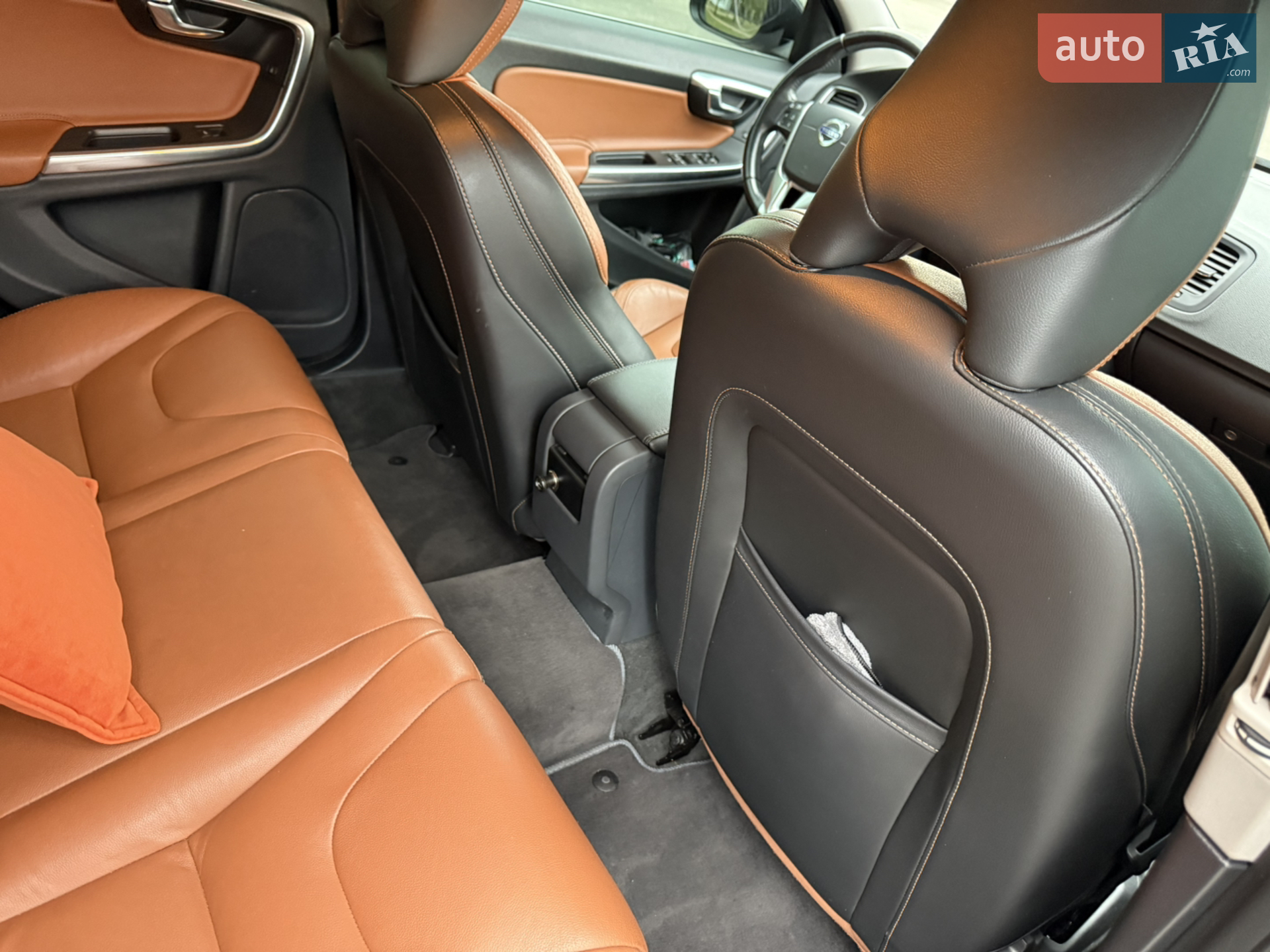 2015 Volvo V60 - мініатюра 28