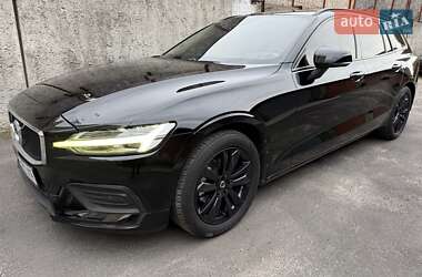 Volvo V60 2019