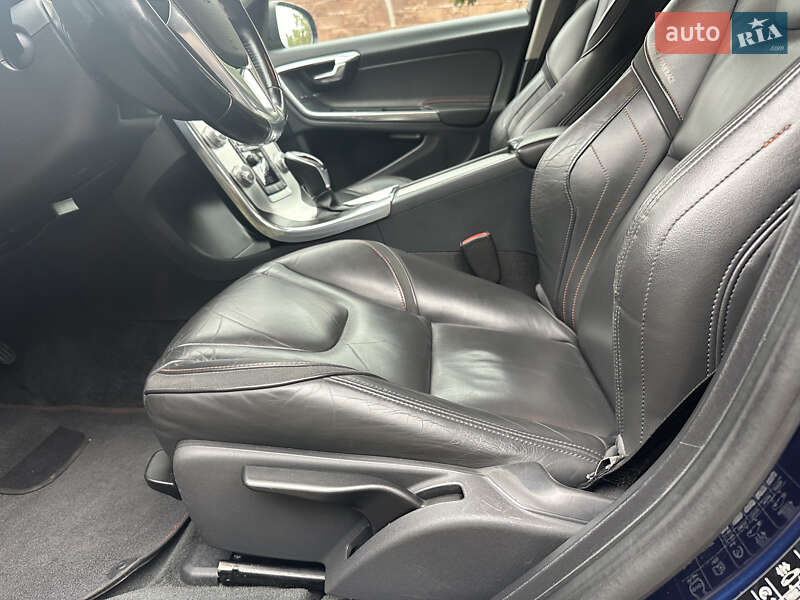 Универсал Volvo V60 2014 в Ровно