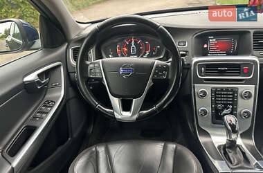 Универсал Volvo V60 2014 в 