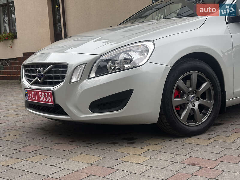 Универсал Volvo V60 2012 в Стрые