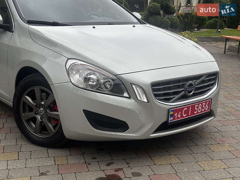Универсал Volvo V60 2012 в Стрые