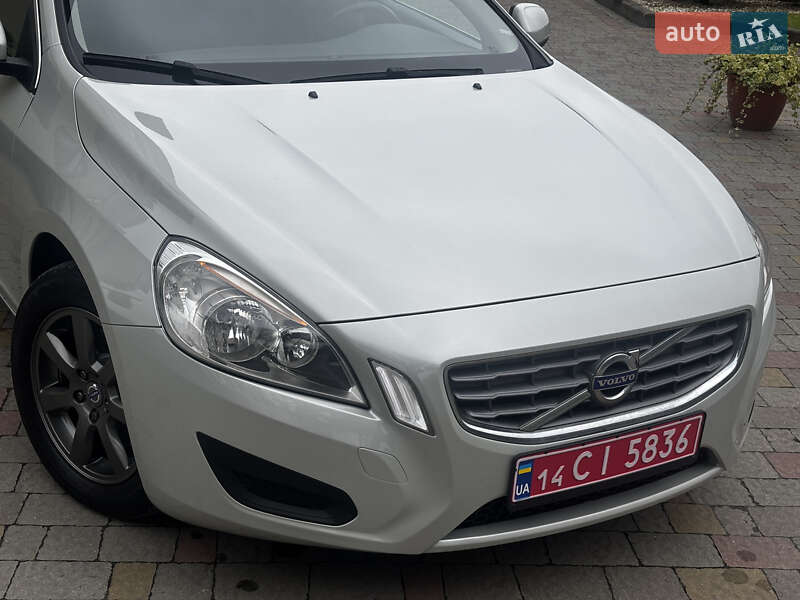 Универсал Volvo V60 2012 в Стрые