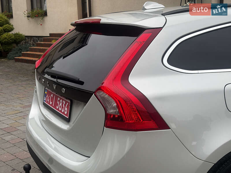 Универсал Volvo V60 2012 в Стрые