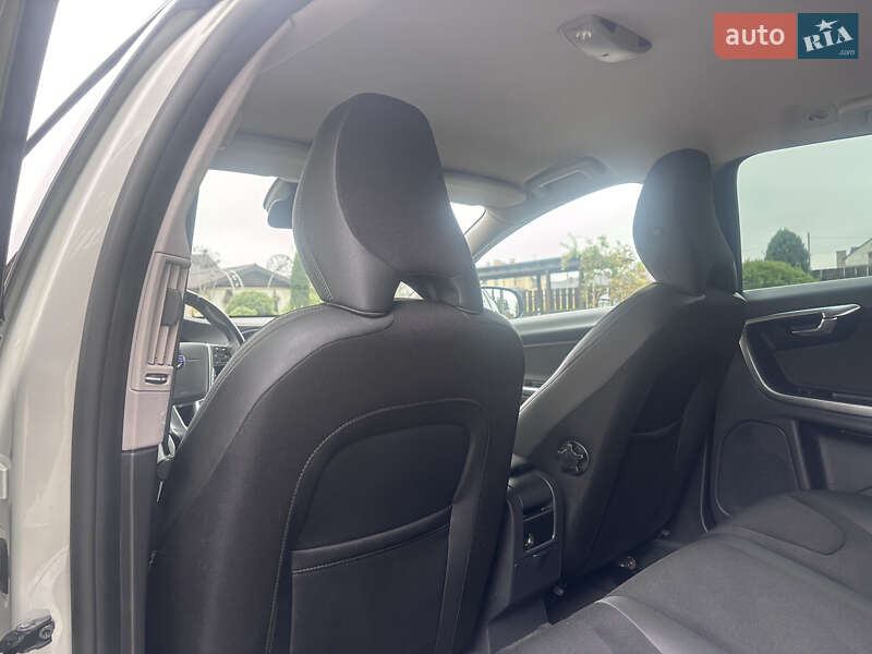Универсал Volvo V60 2012 в Стрые