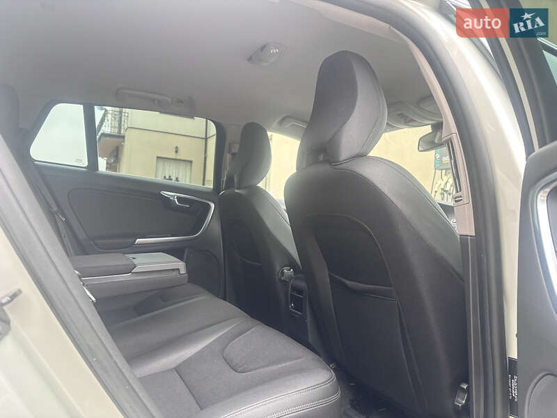 Универсал Volvo V60 2012 в Стрые