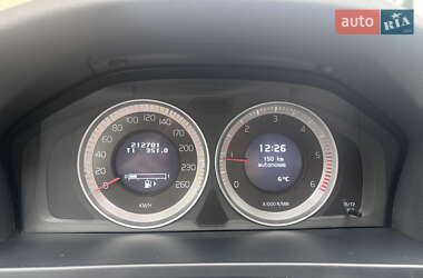 Универсал Volvo V60 2012 в 