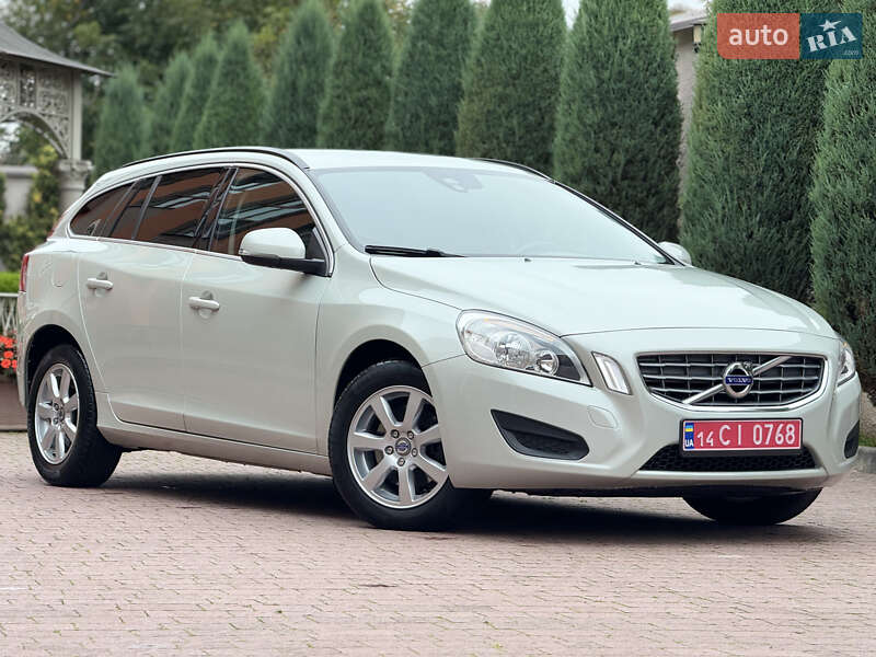 Универсал Volvo V60 2011 в Стрые