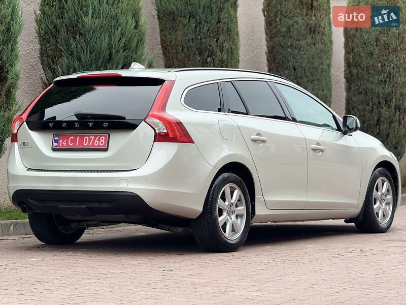 Универсал Volvo V60 2011 в Стрые