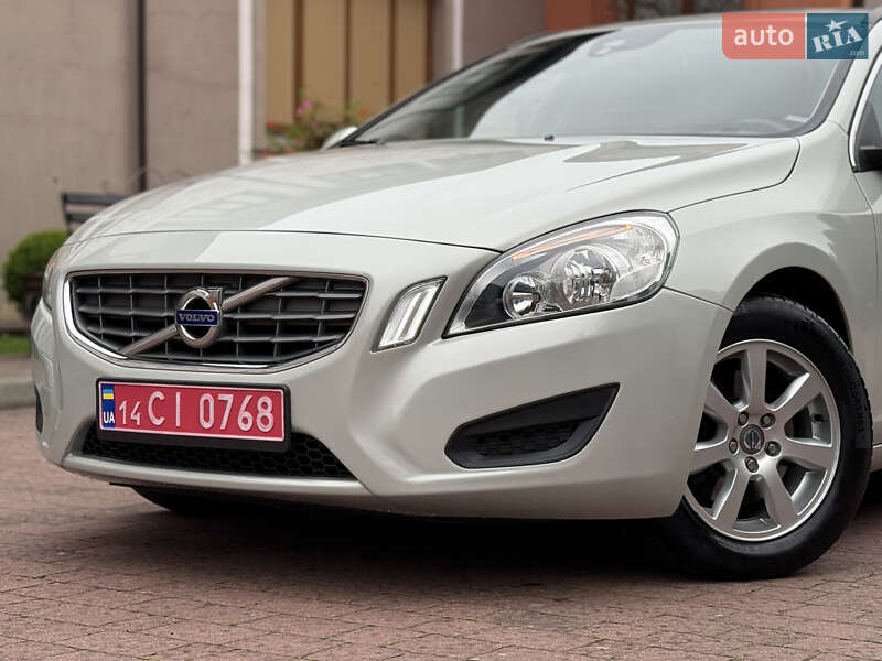 Универсал Volvo V60 2011 в Стрые