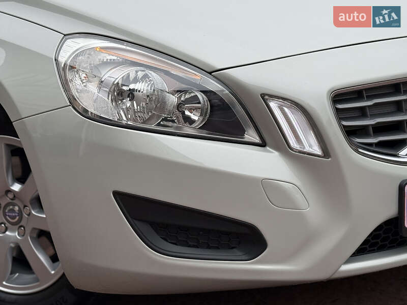 Универсал Volvo V60 2011 в Стрые