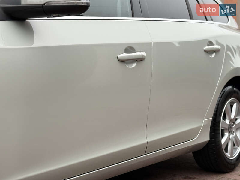 Универсал Volvo V60 2011 в Стрые