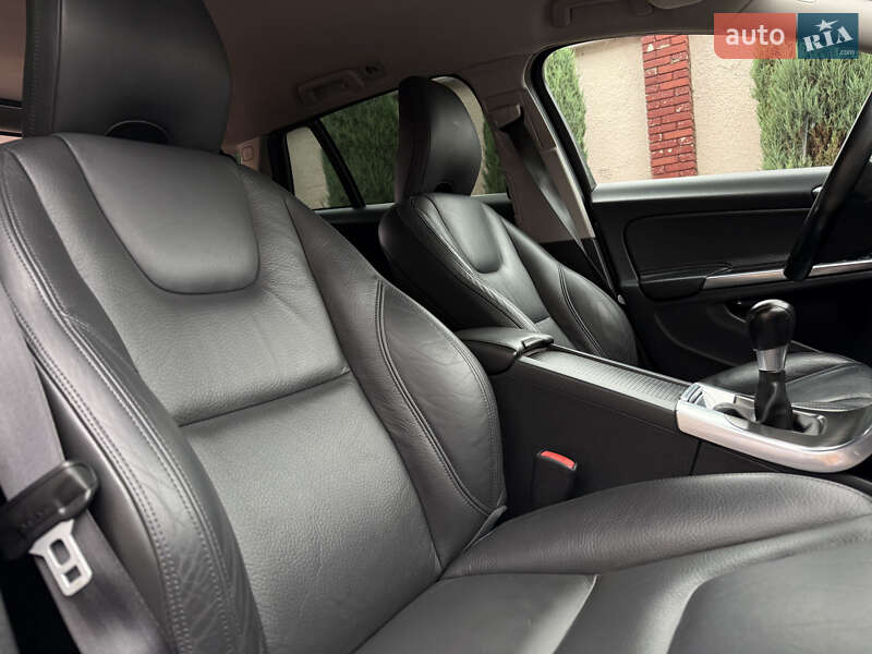 Универсал Volvo V60 2011 в Стрые
