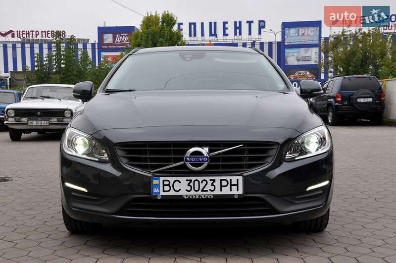 Универсал Volvo V60 2015 в Львове