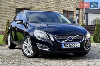 Универсал Volvo V60 2010 в 