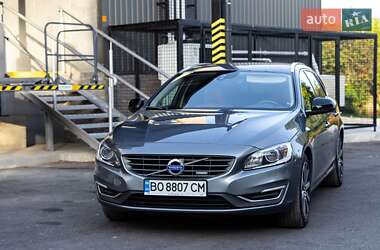 Volvo V60 2016