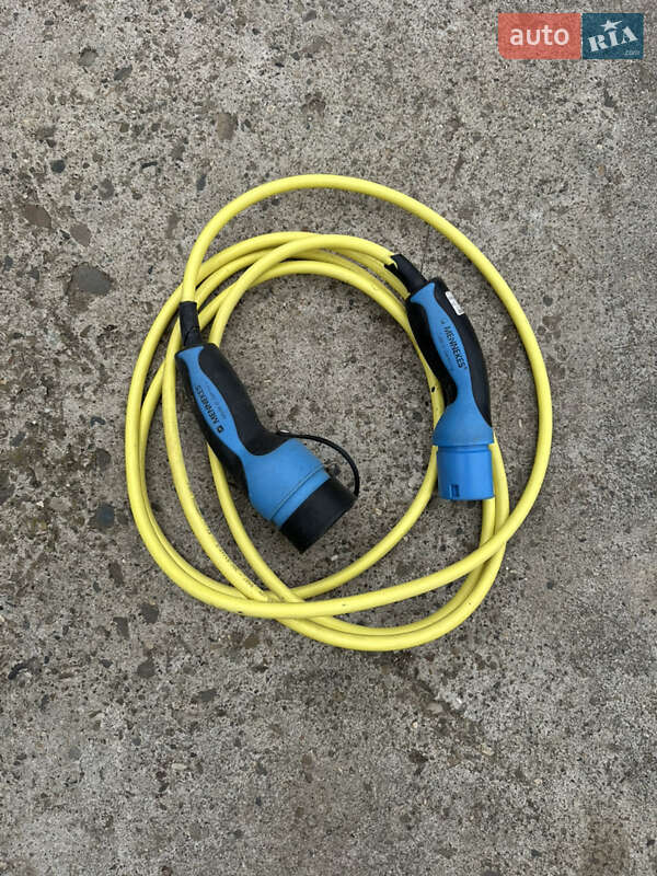 Универсал Volvo V60 2014 в Черновцах