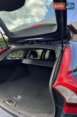 Универсал Volvo V60 2012 в 