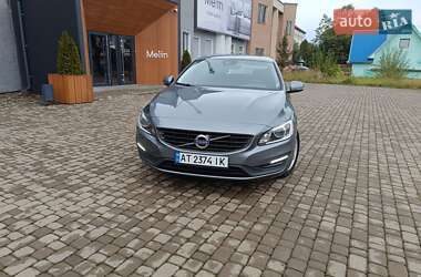 Универсал Volvo V60 2017 в 