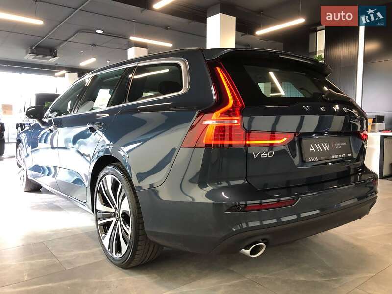 Универсал Volvo V60 2021 в Львове