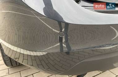 Універсал Volvo V60 2013 в 