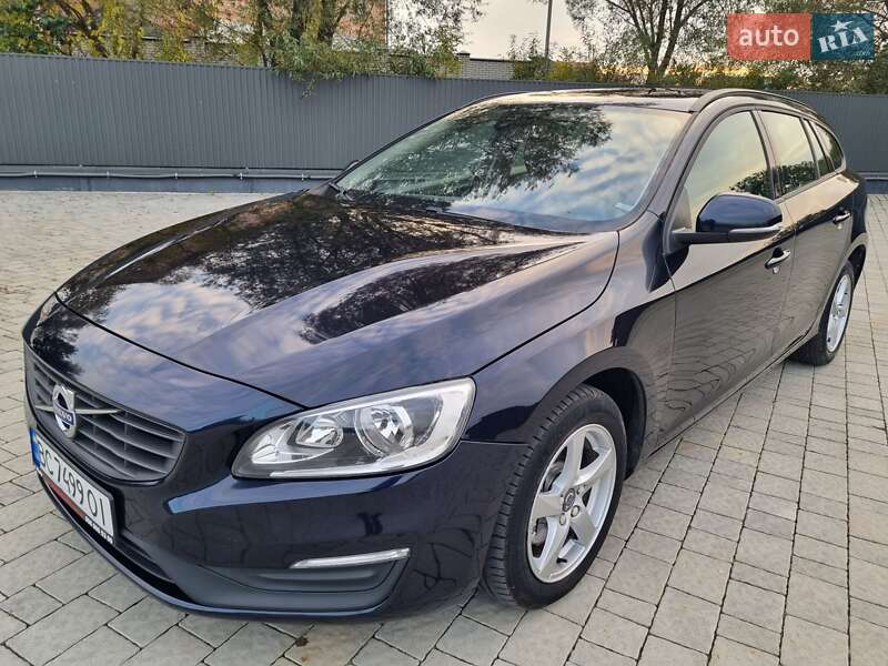 Volvo V60 2015