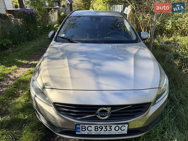 Універсал Volvo V60 2015 в Львові