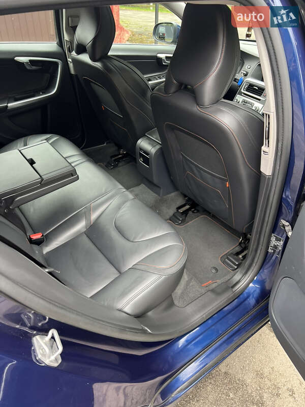 Универсал Volvo V60 2016 в Луцке