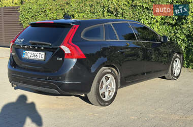 Универсал Volvo V60 2013 в 