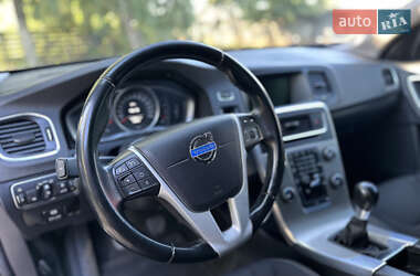 Универсал Volvo V60 2013 в 