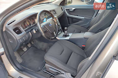 Універсал Volvo V60 2014 в 