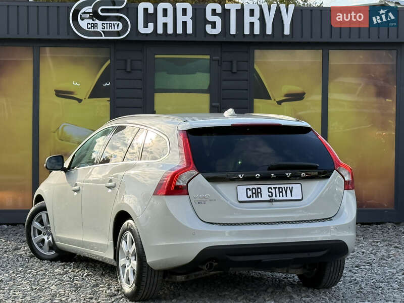 Универсал Volvo V60 2011 в Стрые