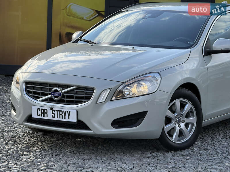 Универсал Volvo V60 2011 в Стрые
