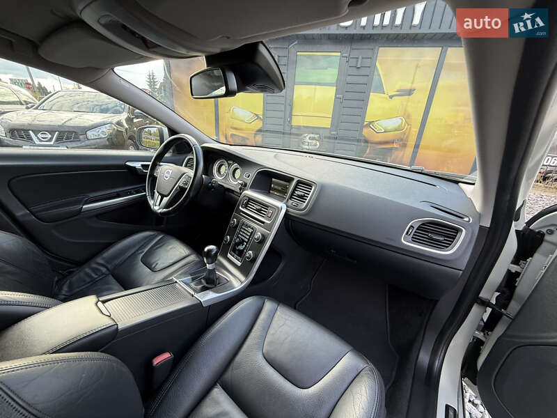 Универсал Volvo V60 2011 в Стрые