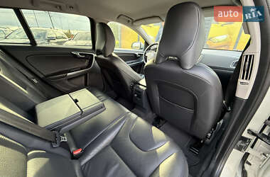 Универсал Volvo V60 2011 в 