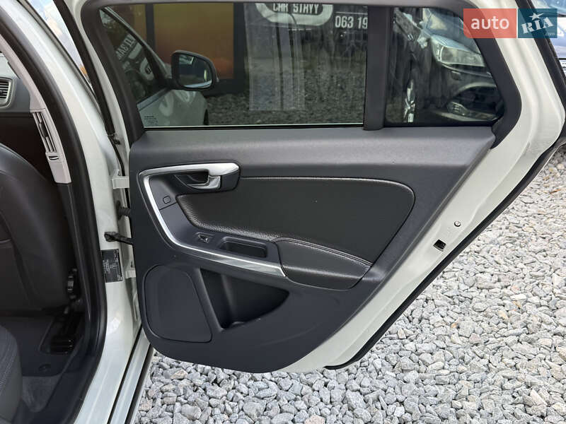 Универсал Volvo V60 2011 в Стрые