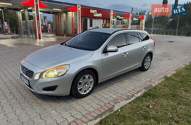 Volvo V60 2011