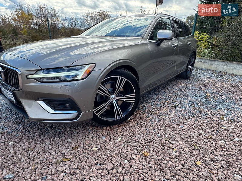 Универсал Volvo V60 2020 в Дрогобыче