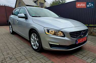 Универсал Volvo V60 2014 в 