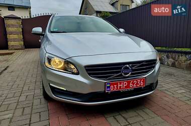 Универсал Volvo V60 2014 в 