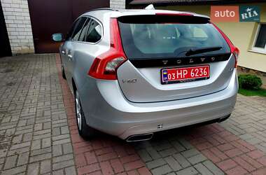 Универсал Volvo V60 2014 в 