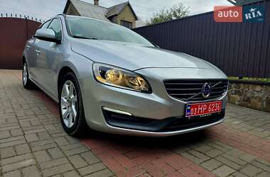 Универсал Volvo V60 2014 в 